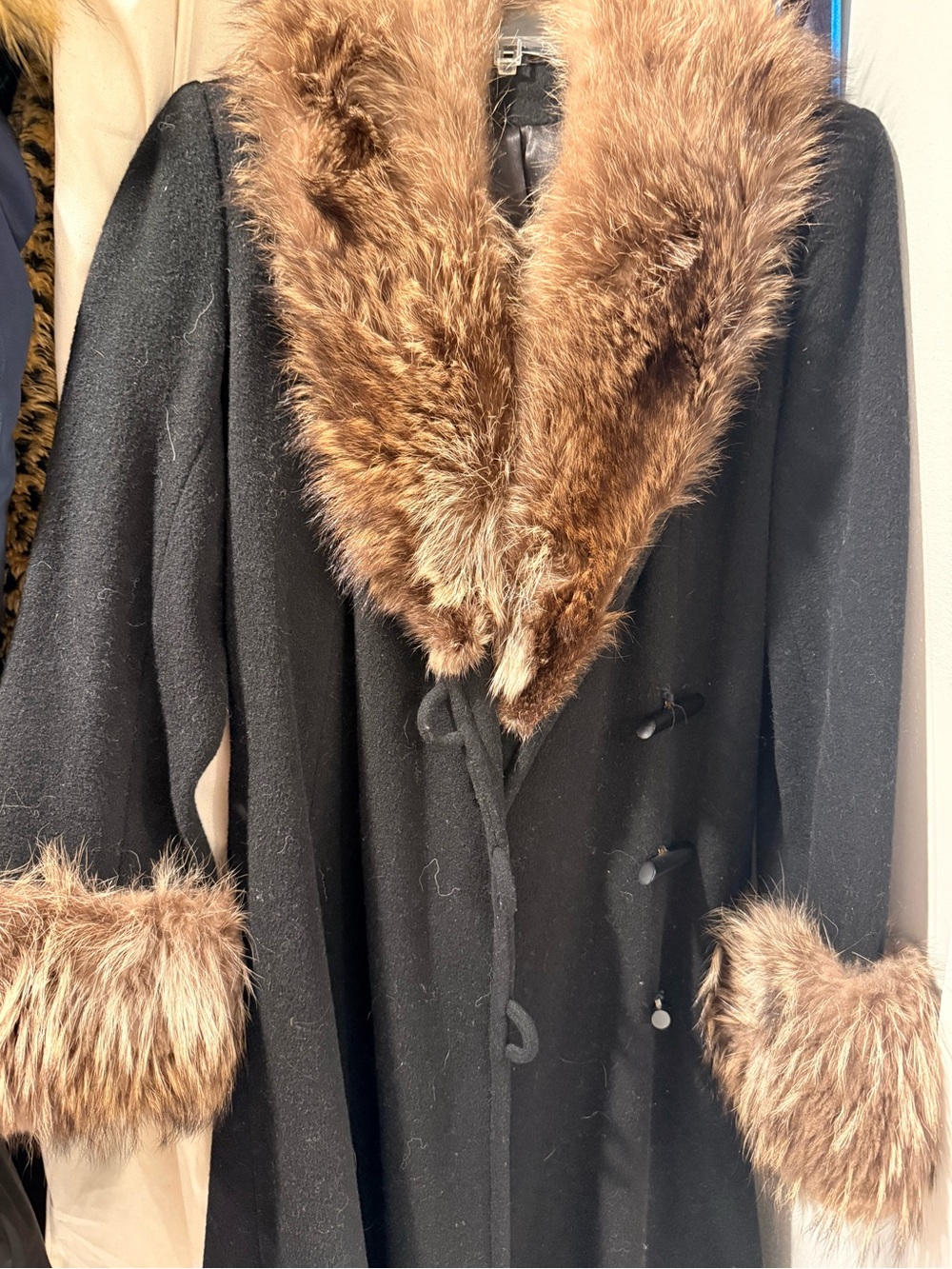 Vintage Black Wool Midi Coat with Brown Fur Trim